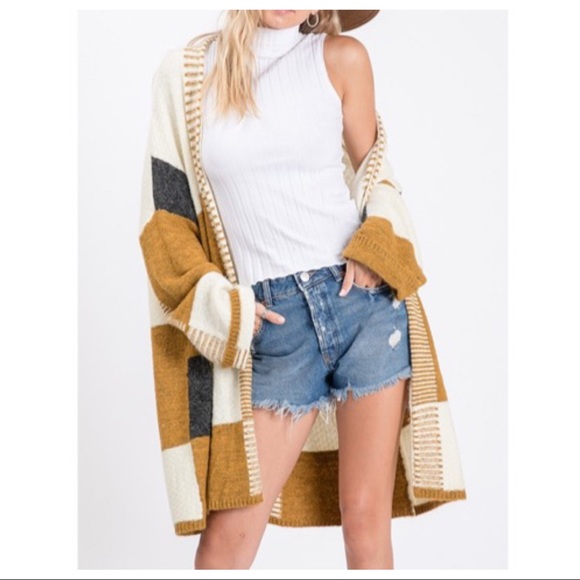 ShopEvelynne Sweaters - ✨LAST ONE✨Boho Chic Color Block Knit Cardigan